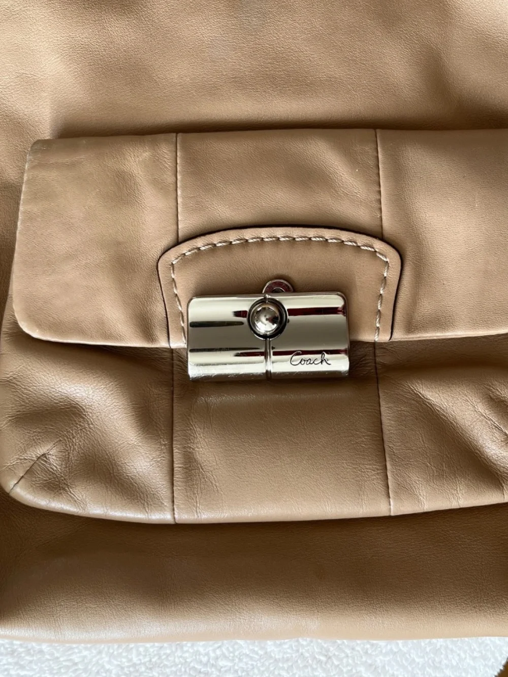 AUTHENTIC COACH Kristin #14783 Biege/Ivory Leather Hobo & Crossbody Bag